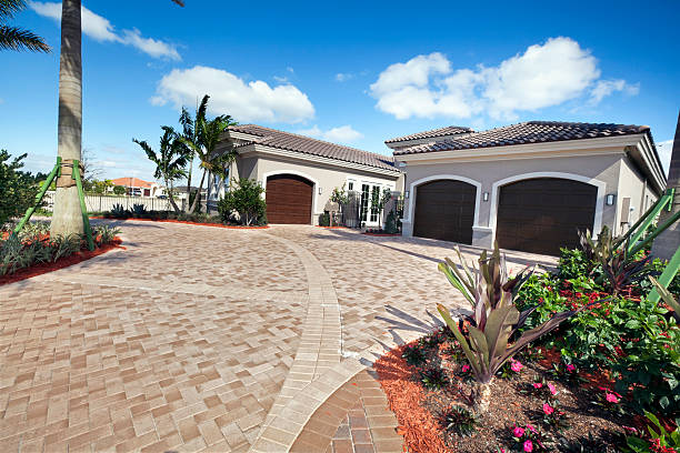 Best Concrete Paver Driveway  in Middletown, IN
