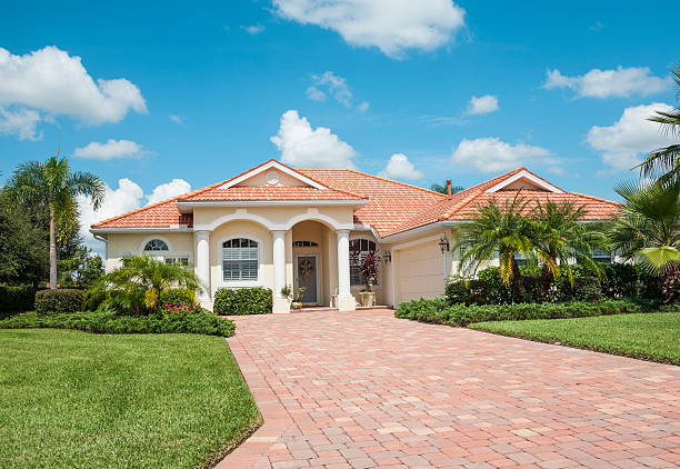 Best Local Driveway Pavers  in Middletown, IN